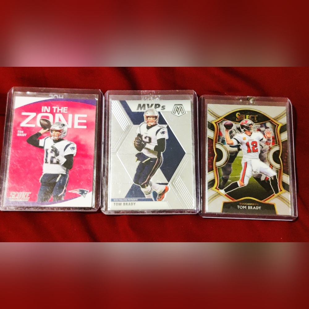 Tom Brady Football Cards Lot of 3